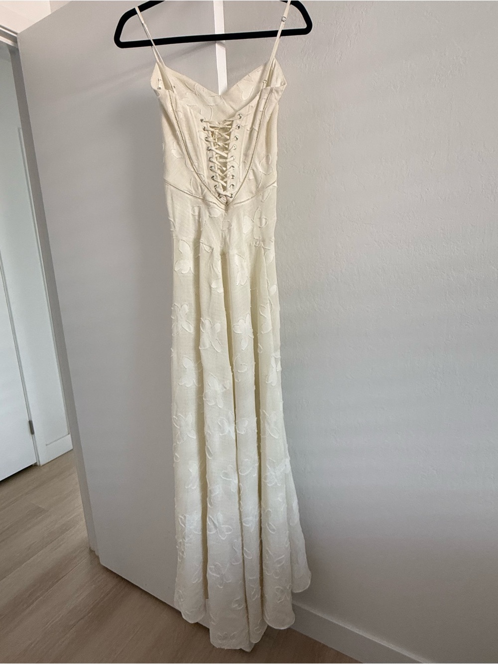 House of CB Ivory Floral Appliqué Maxi Dress - Picture 3 of 4